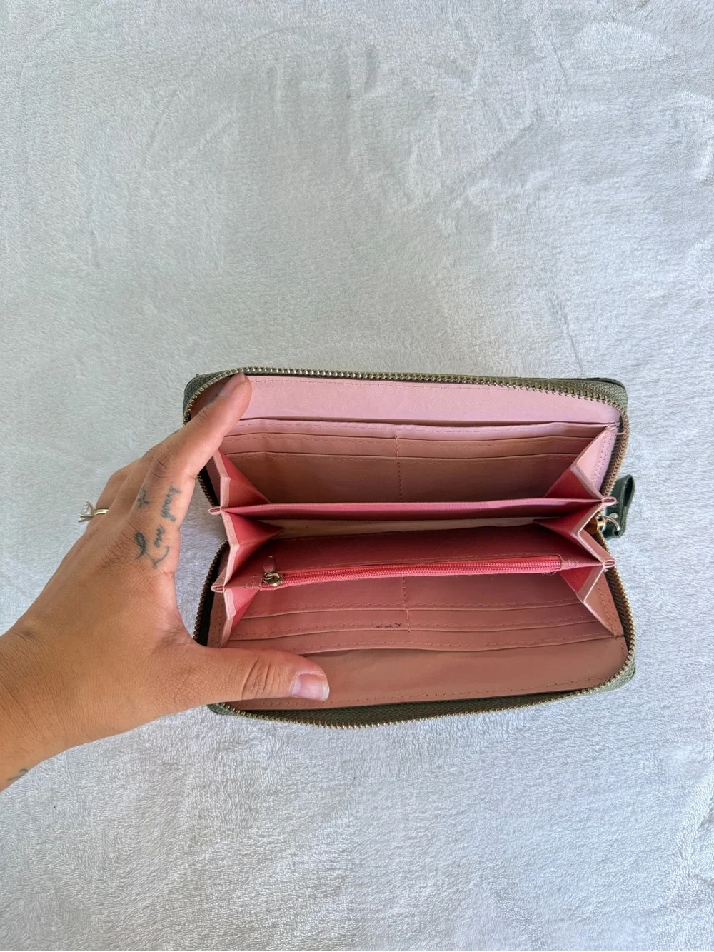 Hawaii's Finest Dark Green Zip-Around Wallet with Gold Emblem